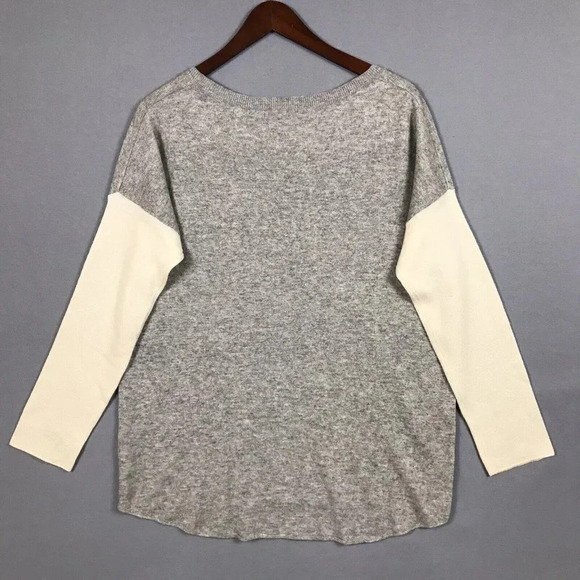 Vince WOOL CASHMERE Sweater Womens Size Medium Colorblock Gray Beige Bateau Neck - Picture 2 of 11